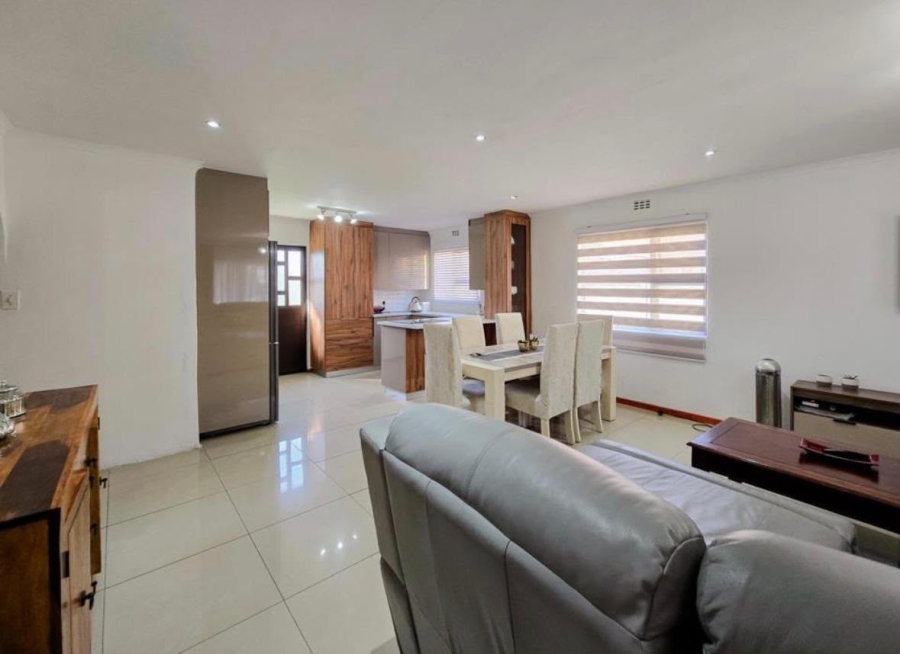 3 Bedroom Property for Sale in Amalinda Eastern Cape